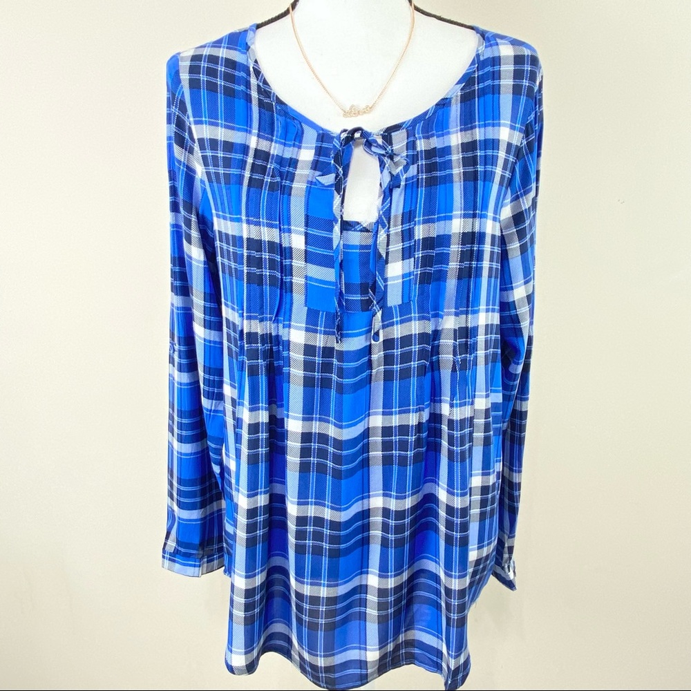 Suzanne  Betro Long Convertible Sleeve Pull Over Blouse Size Small